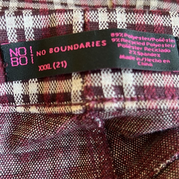 No Boundaries Burgundy and Tan Plaid Elastic Waist Leggings - Picture 7 of 8